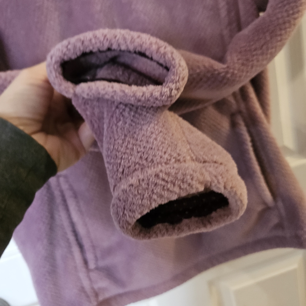 Patagonia Womens Lavender Snap T  Fleece Jacket - Picture 3 of 5